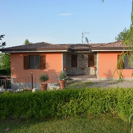 Pinus Bed & Breakfast