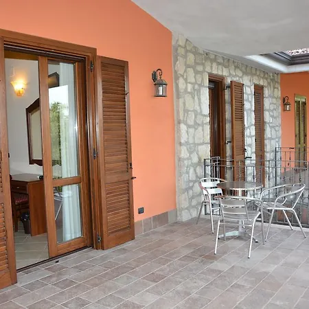Pinus Bed & Breakfast Benevento