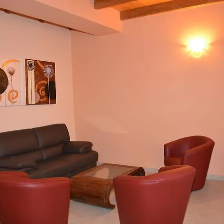 Pinus Bed & Breakfast