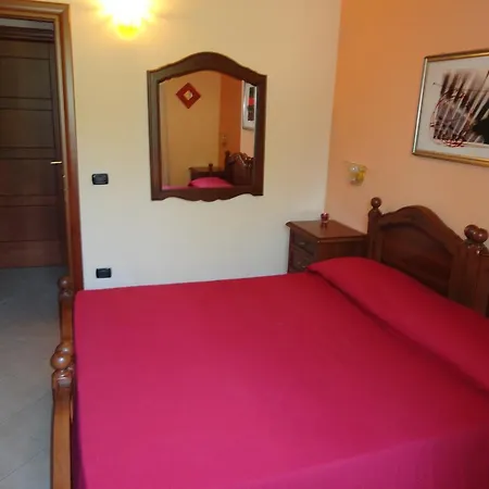 Pinus Bed & Breakfast